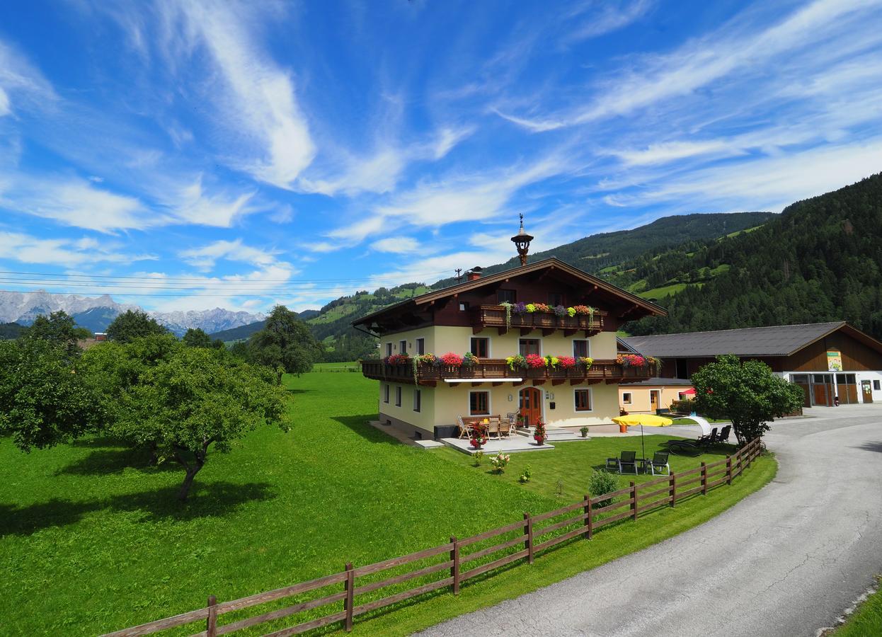 فيلا Bio-Bauernhof Reiterhof سانكت يوهان ايم بونغ المظهر الخارجي الصورة